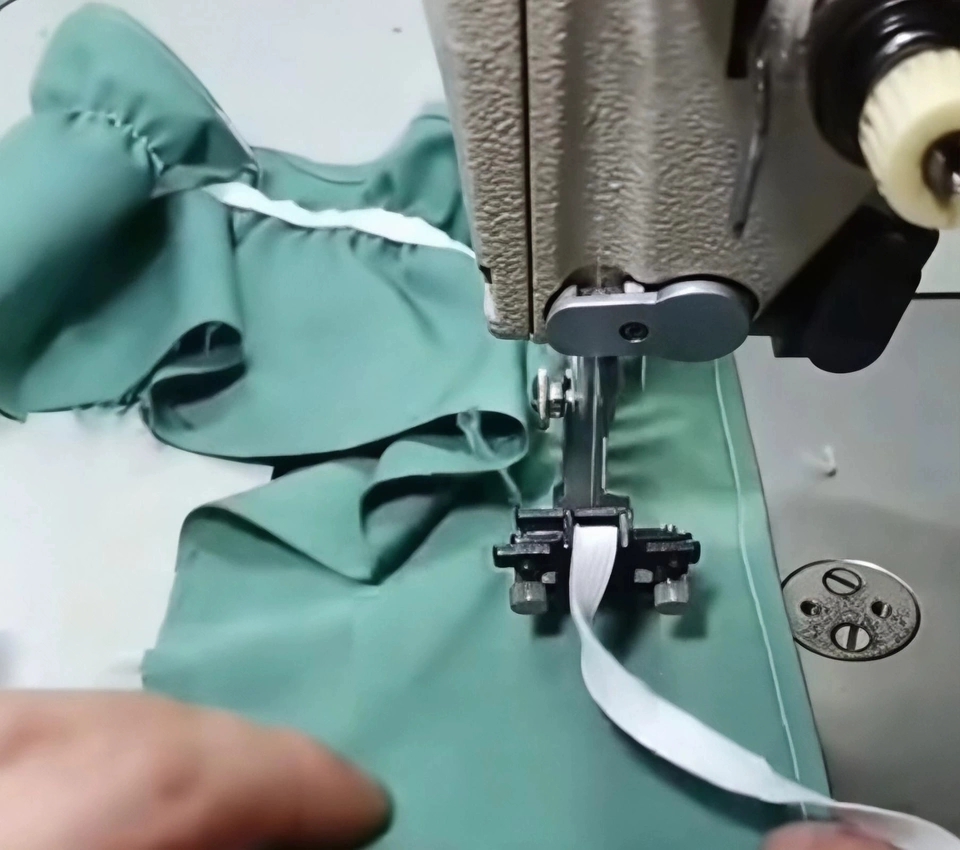 Industriële naaimachine naaivo - Sewing Necessities recensie en prijs