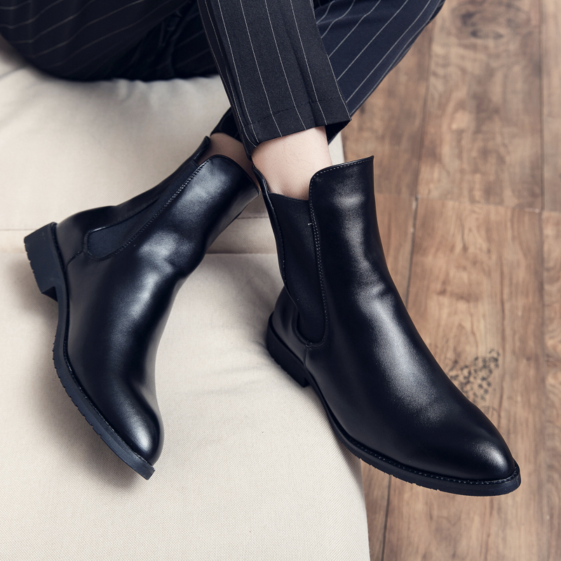 Luxe Britse Leer Puntschoen Me - Sewing Latex recensie en prijs